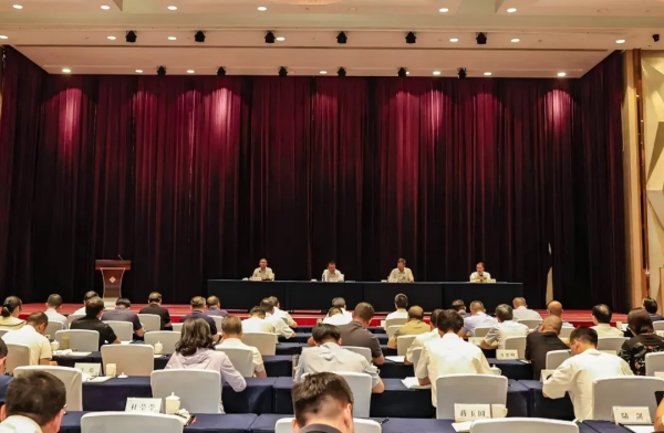 全省智慧農(nóng)業(yè)引領(lǐng)區(qū)建設(shè)現(xiàn)場推進會召開，托普云農(nóng)“數(shù)智大田”創(chuàng)新模式助力單產(chǎn)提升